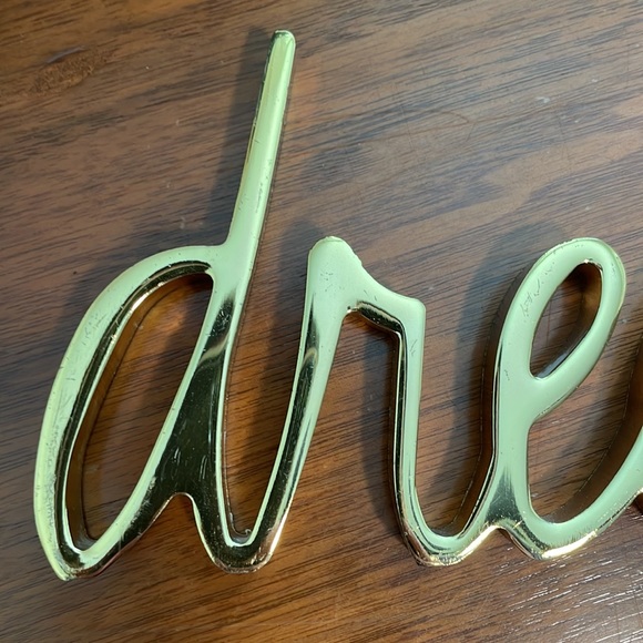 “Dream” metallic script decor - Picture 6 of 6